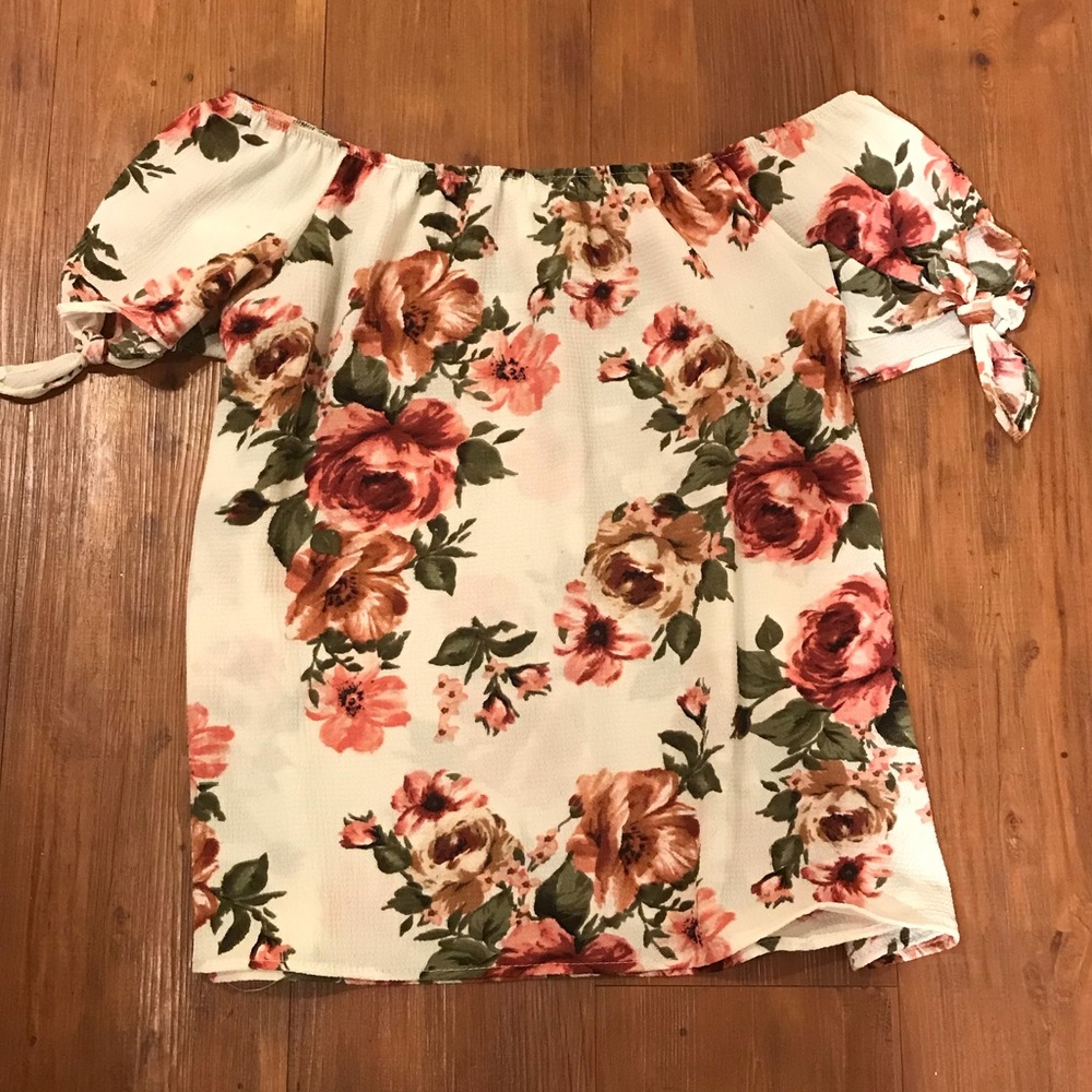 *3 for $20!* Floral Off the Shoulder Top